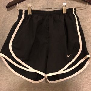 nike lined athletic shorts